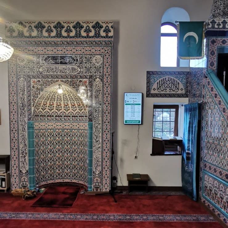 Džamija sa Džemat PRO vaktijom 9